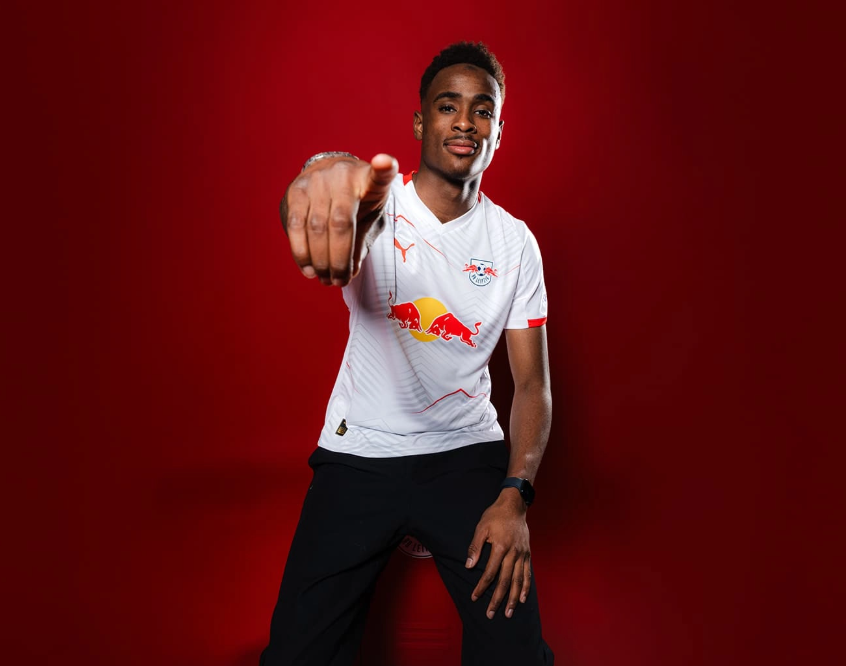 欲与乌帕&科纳特试比高：速度至极的莱比锡高价新援科内