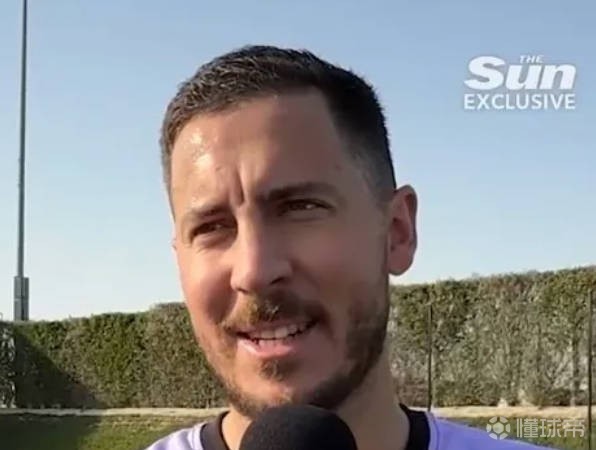 阿扎尔:埃斯特旺还很年轻,我唯一给他的建议就是享受踢球