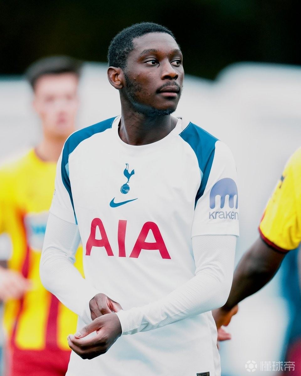  天空记者：热刺目前无意提前终止穆阿尼的租借合同