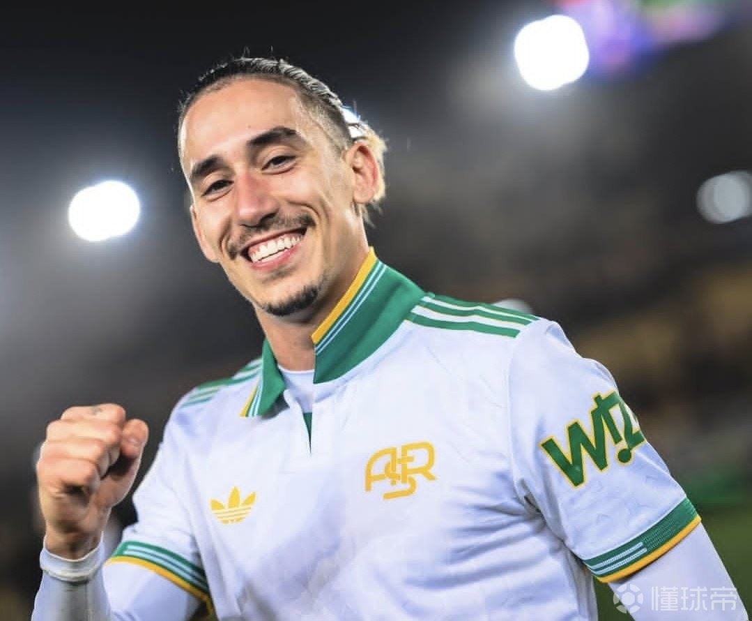 记者:贝西克塔斯齐米卡斯、塔瓦雷斯2选1;200万求租马马尔达