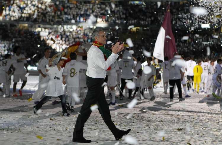 附加赛对决皇马!穆里尼奥时隔12年重返伯纳乌