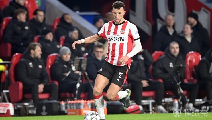 迪马：佩里西奇已与埃因霍温进行首次直接沟通，主动申请离队