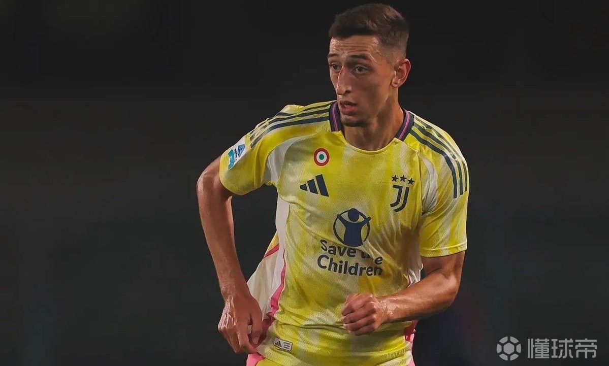 斯基拉:尤文接近将鲁希外租至意乙卡拉雷塞,并问价霍尔姆