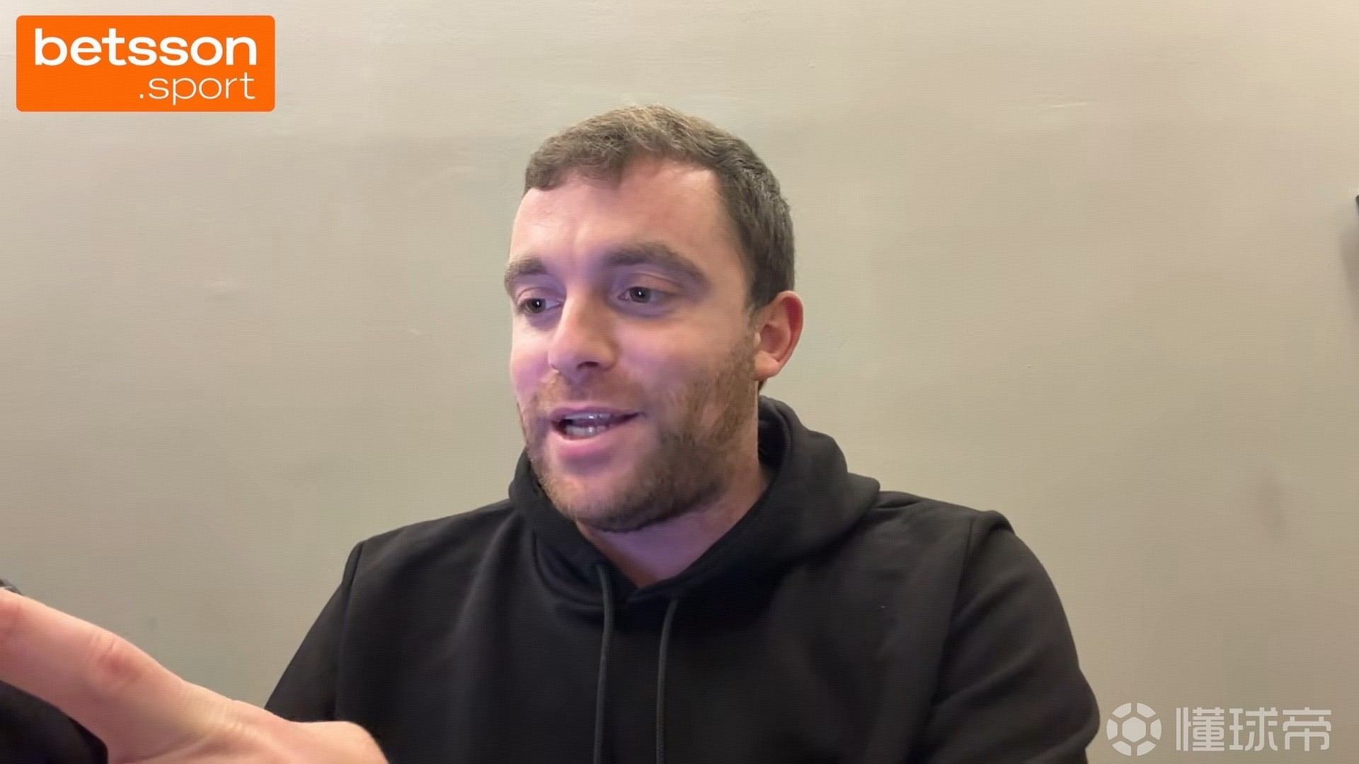  罗马诺：马特塔的经纪人就在米兰城，正在和米兰敲定细节