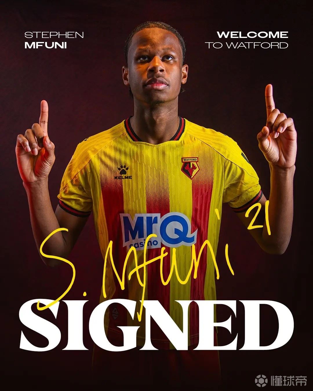 官方：沃特福德租借曼城17岁后卫姆富尼至赛季末