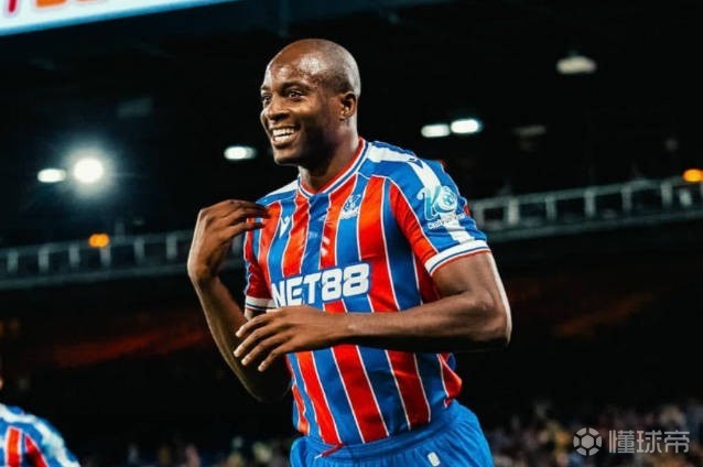 米体：米兰想3000万欧谈妥马特塔转会，让他在夏窗加盟