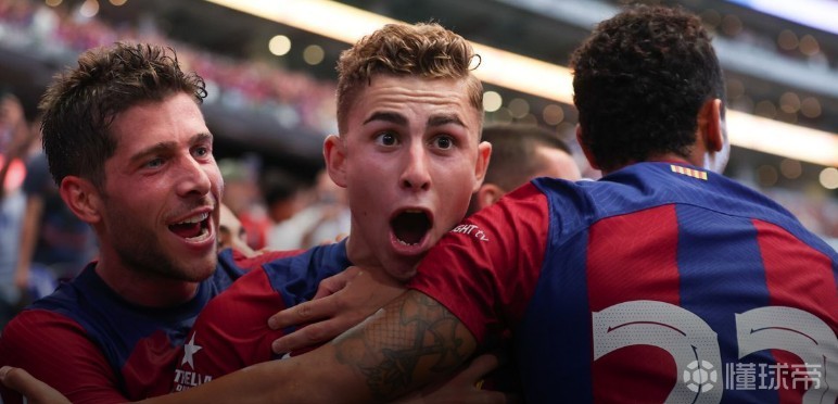  记者：费尔明最初只是偶然参与巴萨一线队训练，哈维提拔了他