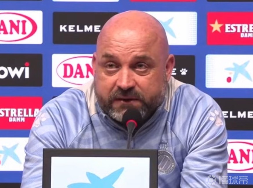 马诺洛幽默回应西班牙人引援问题：姆巴佩不错，我觉得能捡漏