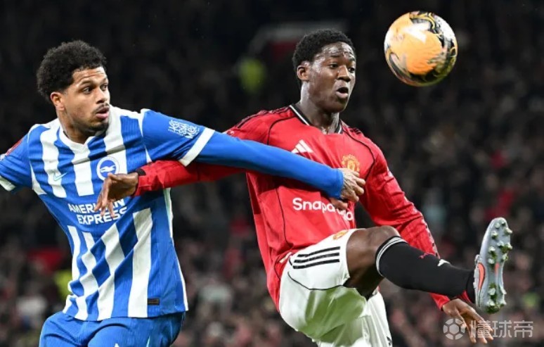  内维尔：让梅努和B费竞争位置，阿莫林这是毁掉了他