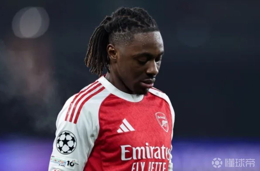 赖特:有埃泽这样擅长自由发挥的球员,阿尔特塔会做出改变的