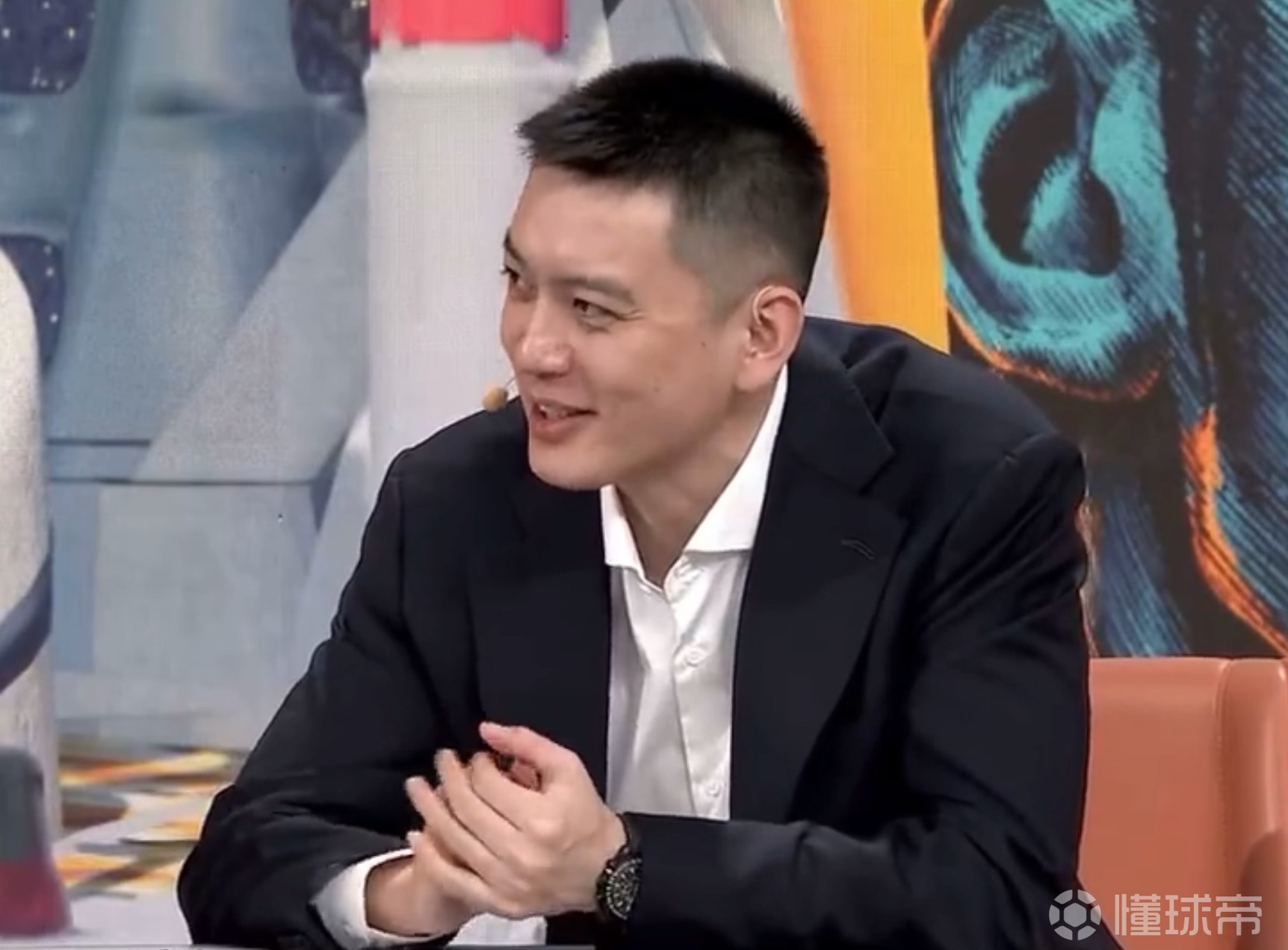  辞职后有何计划？杨鸣：个人意愿先解说，边学习边等待工作机会