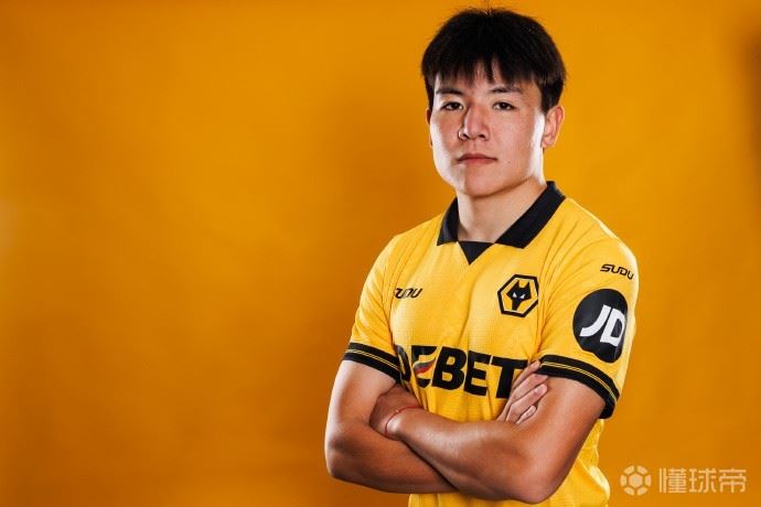  亚洲杯官博：徐彬租借加盟英甲球队巴恩斯利