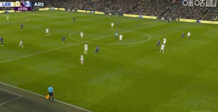 第69分钟，马丁内利替补送出传中，哲凯赖什破门，阿森纳3-0领先