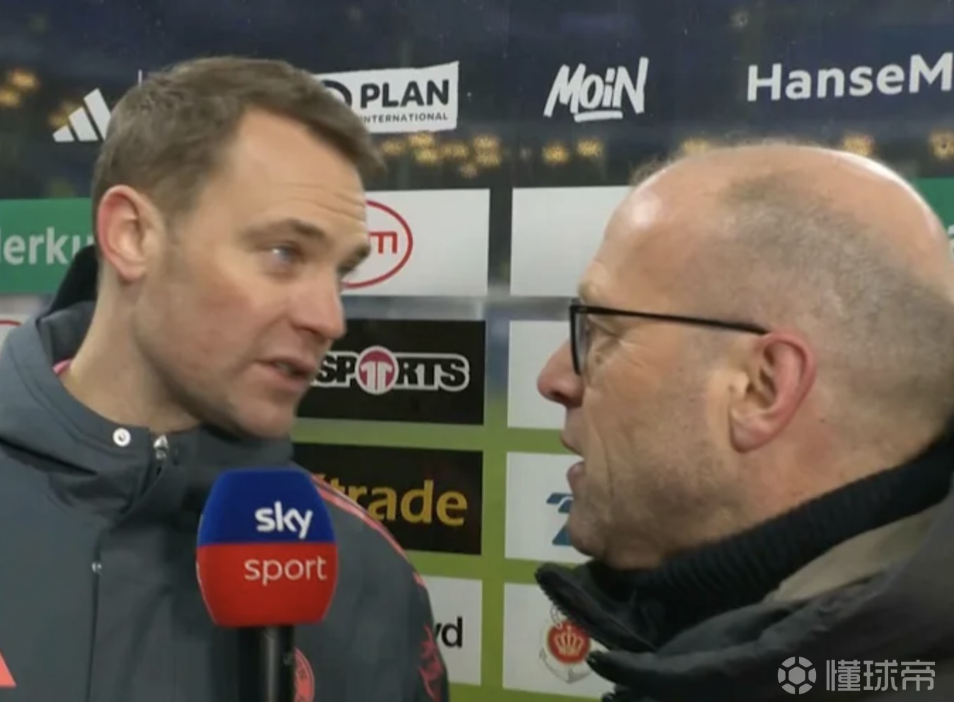 被问及汉堡没取得进球的机会，诺伊尔：拜仁不是还有门将吗？