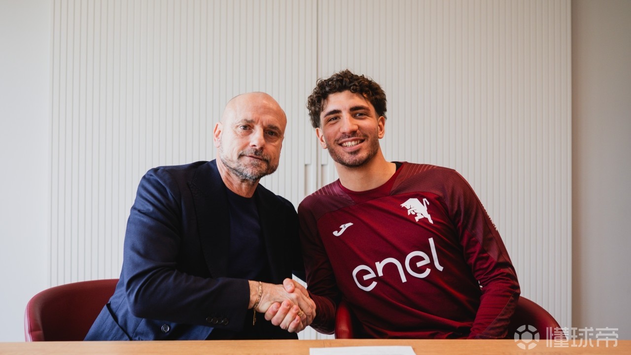 官方：那不勒斯后卫马里亚努奇租借加盟都灵