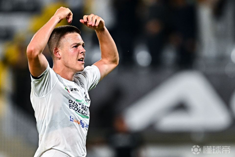 斯基拉：霍尔姆将与尤文签约至2030年，年薪为120万欧