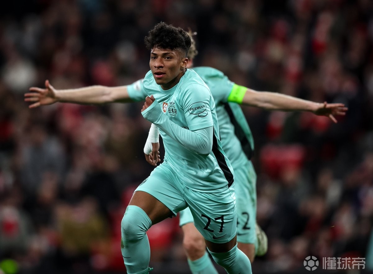 罗马诺：那不勒斯可能今天敲定葡体边锋桑托斯，总价1800万欧