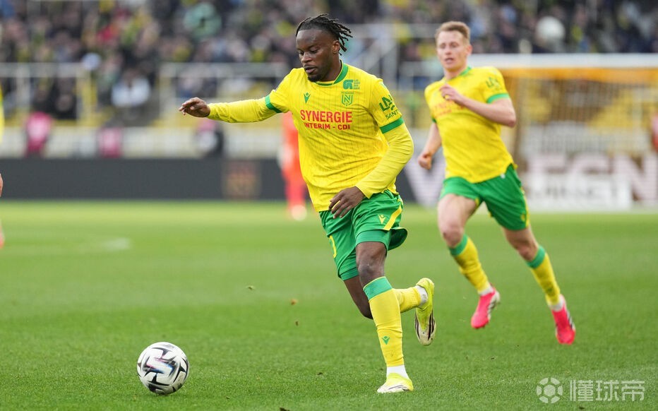 法媒：南特中场姆万加自行宣布离队，俱乐部和主教练都不知情