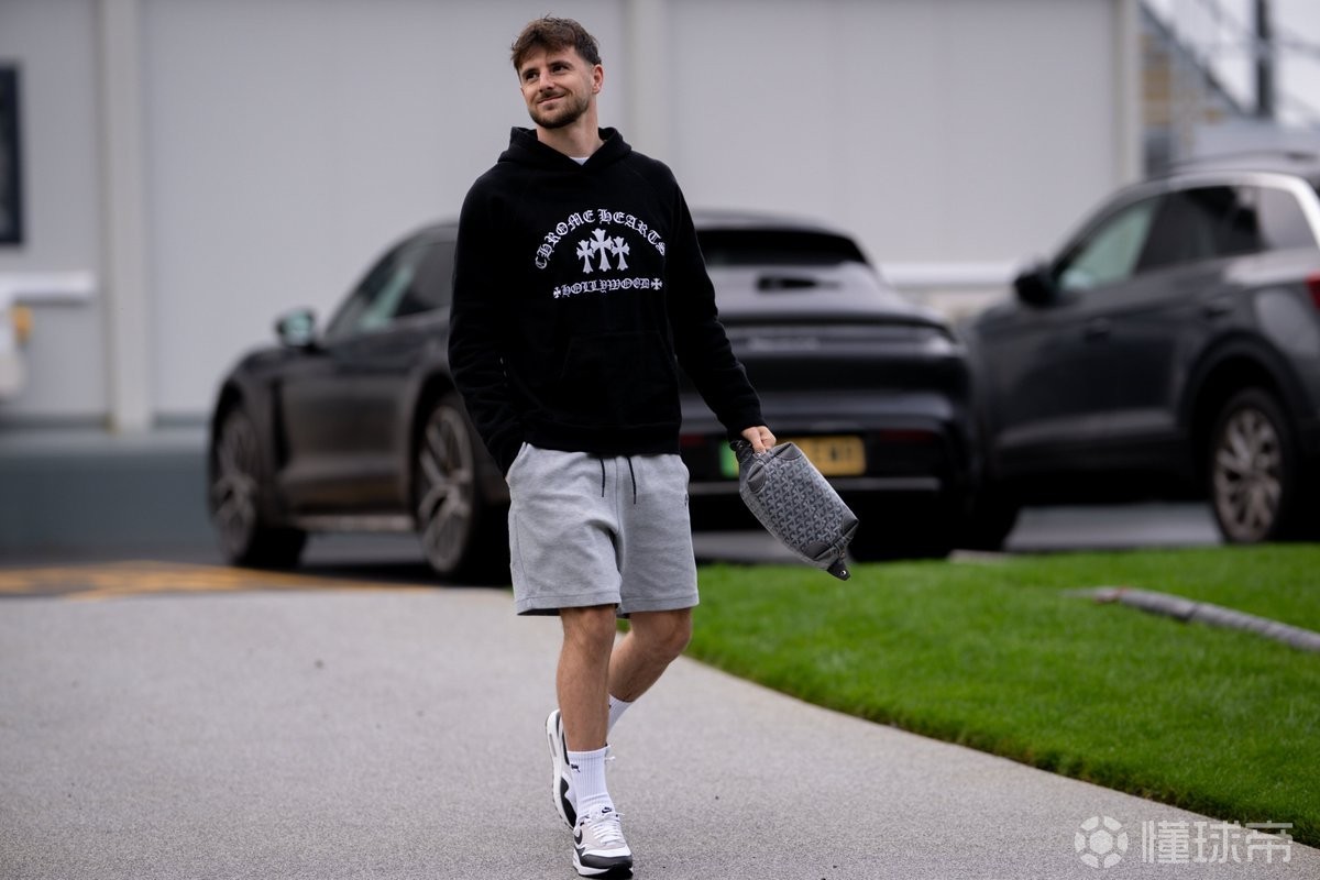 卡里克:芒特在训练中受了点小伤,问题不严重