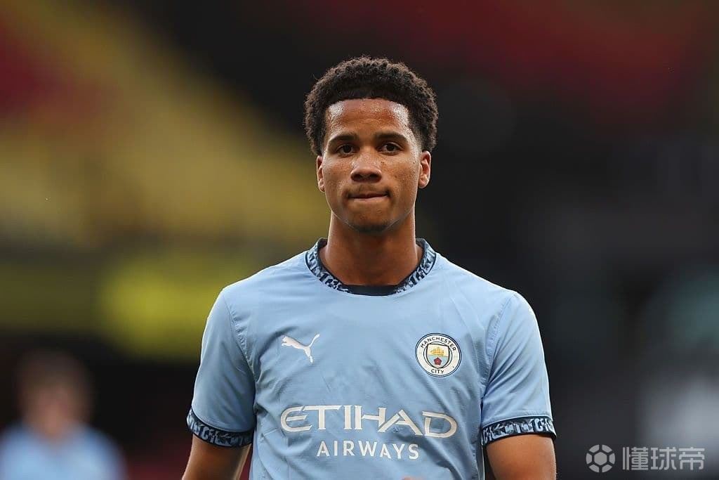 罗马诺：18岁中场穆卡萨将与曼城续约并租借加盟莱斯特城