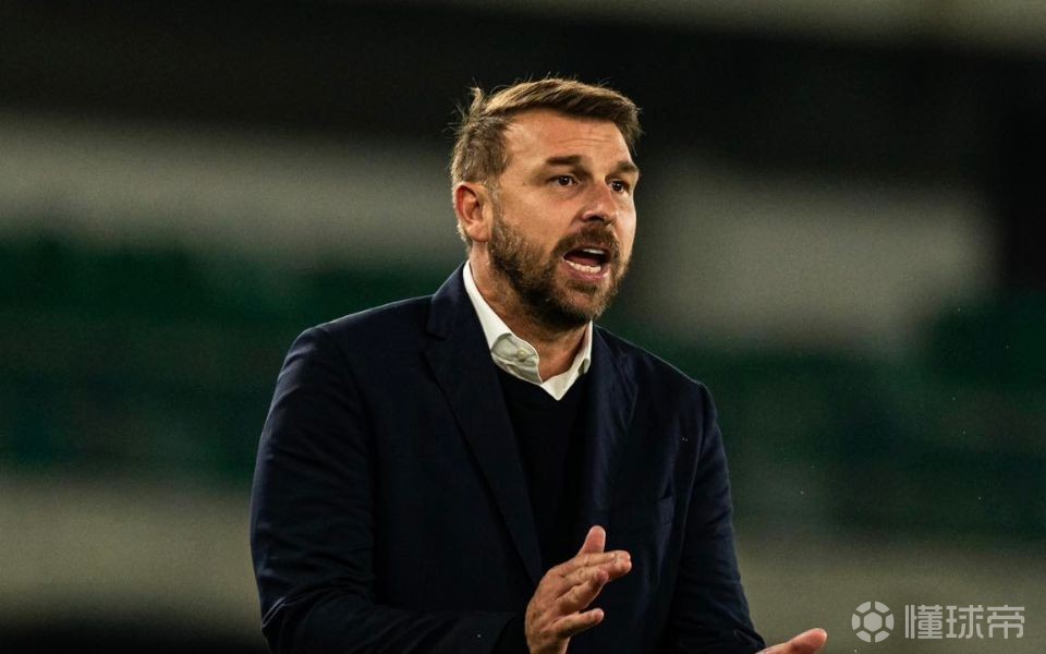 官方：维罗纳主帅扎内蒂下课；带队联赛垫底&近五轮四负一平