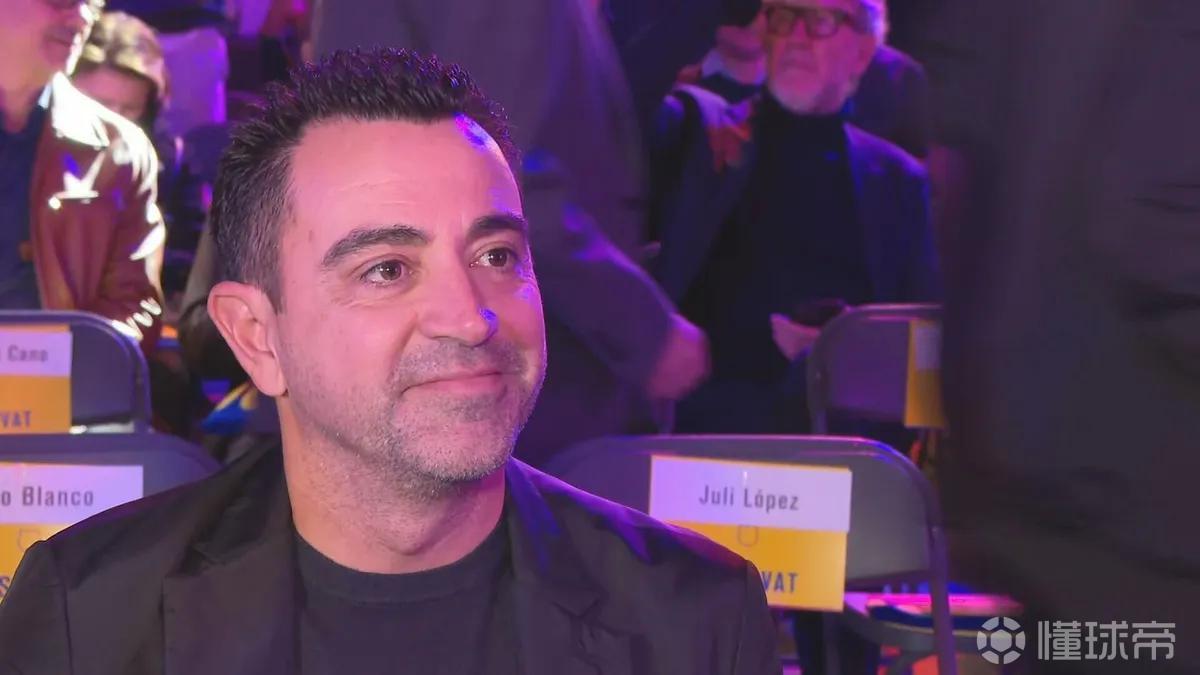 西媒：哈维公开表示支持维克托-丰特竞选巴萨主席