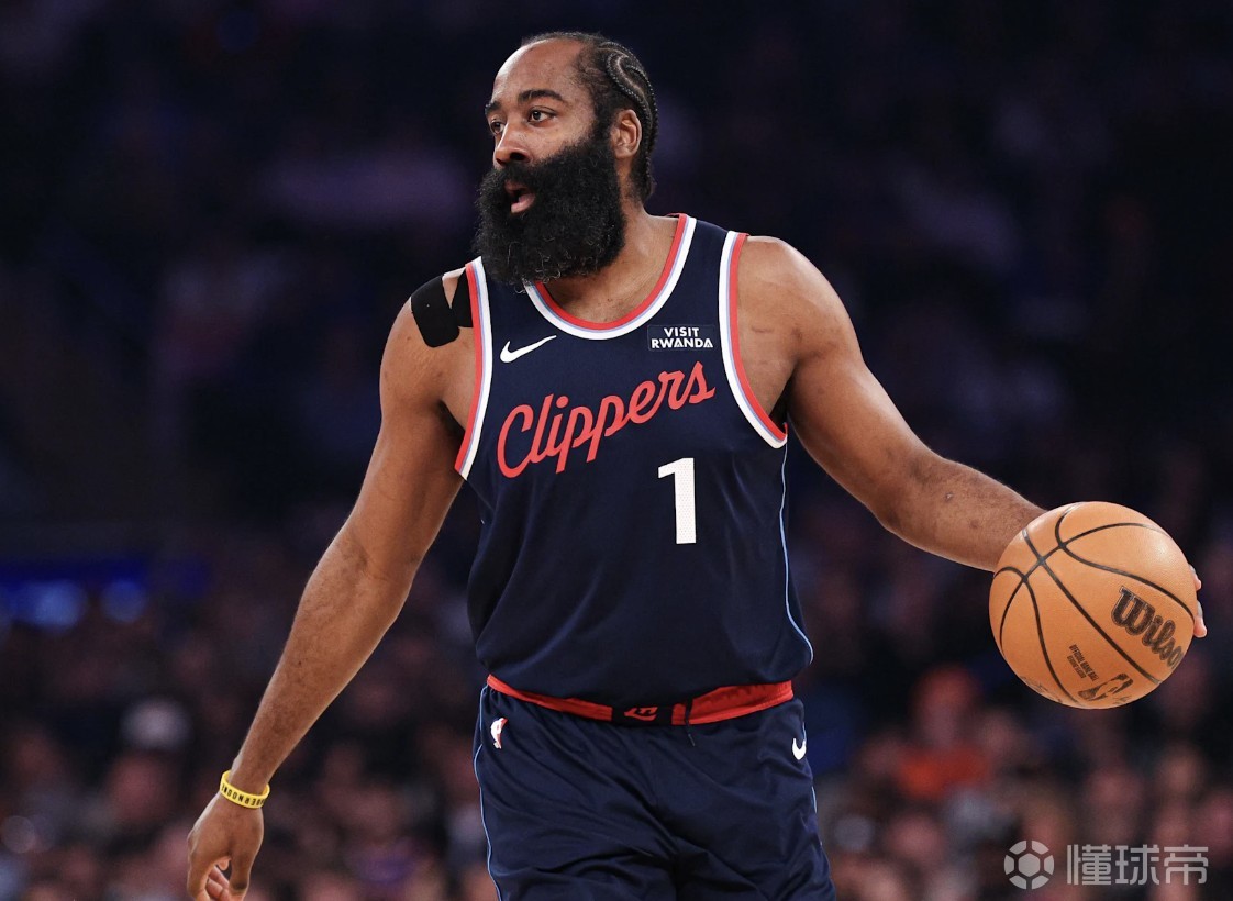 Shams：哈登正与快船进行交流，试图在交易截止日前完成离队