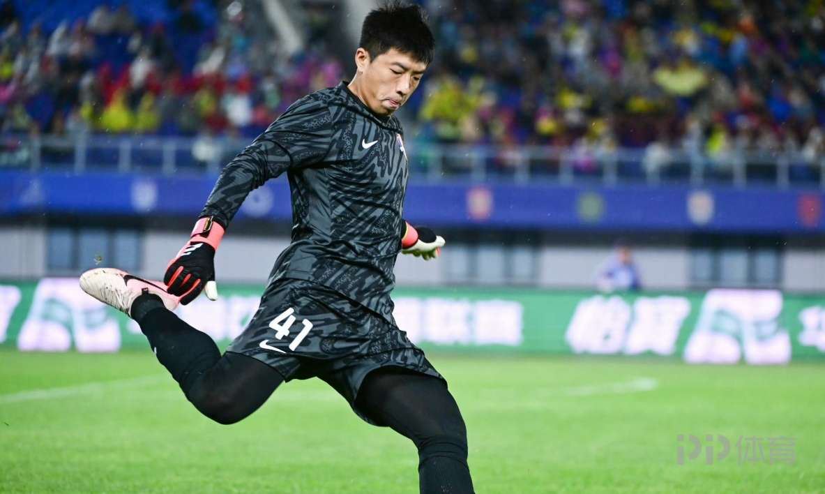 28岁郭全博自宣退役：没踢过假球 单纯不想踢了 踢球不快乐了