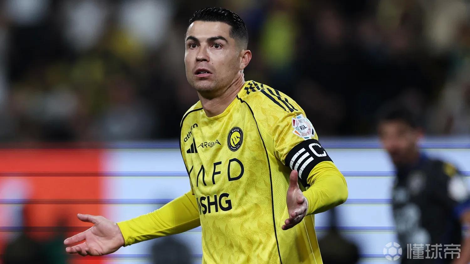 泰晤士：C罗认真考虑今夏离队，他认为自己被沙特方面“轻视”