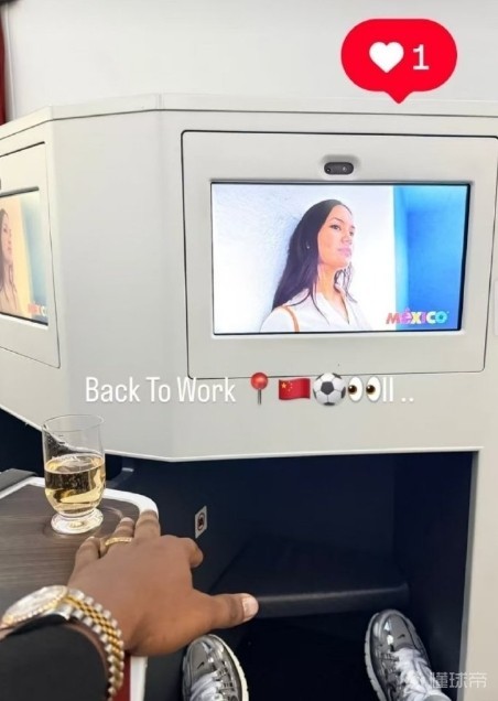 会去哪？成都、三镇旧将帕拉西奥斯晒乘机照飞中国：回去工作