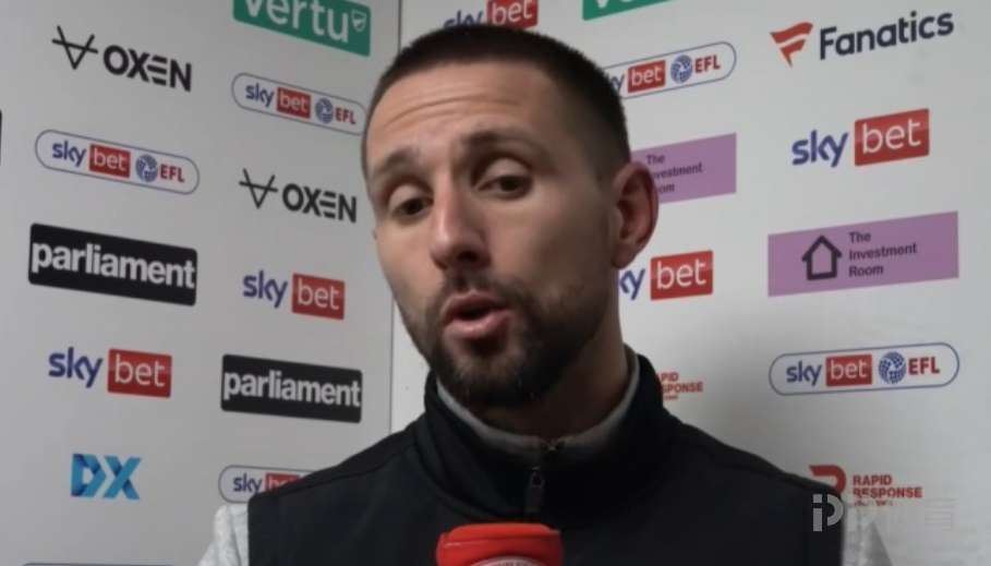 是徐彬？巴恩斯利主帅：冬窗本想再引进一名球员 但没能成功