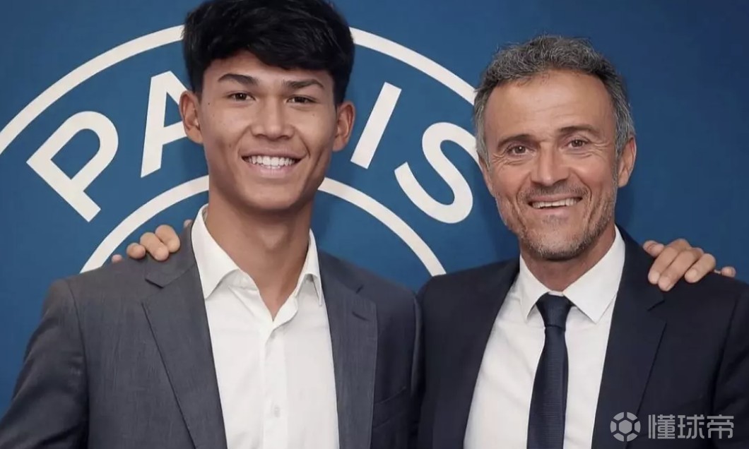 巴萨、巴黎旧将拉菲尼亚：能理解德罗的决定，我也理解弗里克