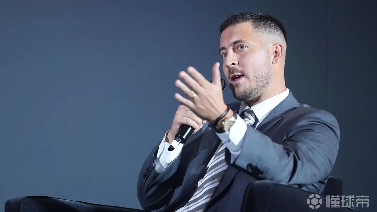 阿扎尔：我小时候是米兰球迷；C罗和梅西这个时代最棒的球员
