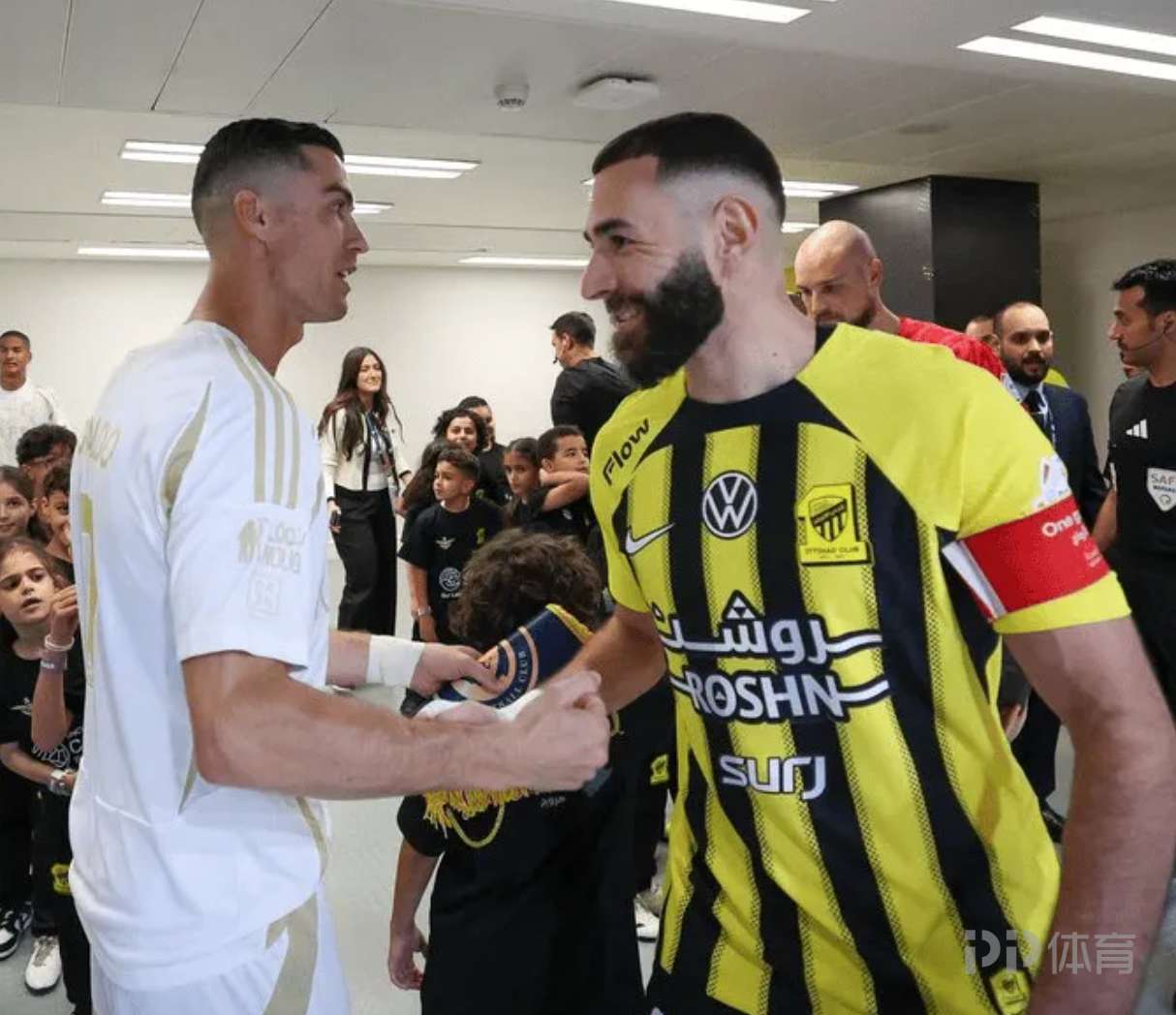 C罗因损害联赛公平竞争反对本泽马加盟新月，各方正在斡旋