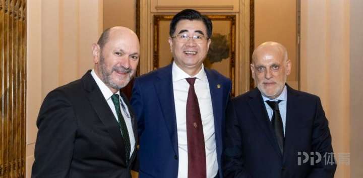 宋凯：中国人民热爱皇马和巴萨 我们的教练正在拉玛西亚参与合作