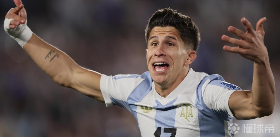 朱利亚诺-西蒙尼：梅西是史上最佳，每天看他训练都眼前一亮