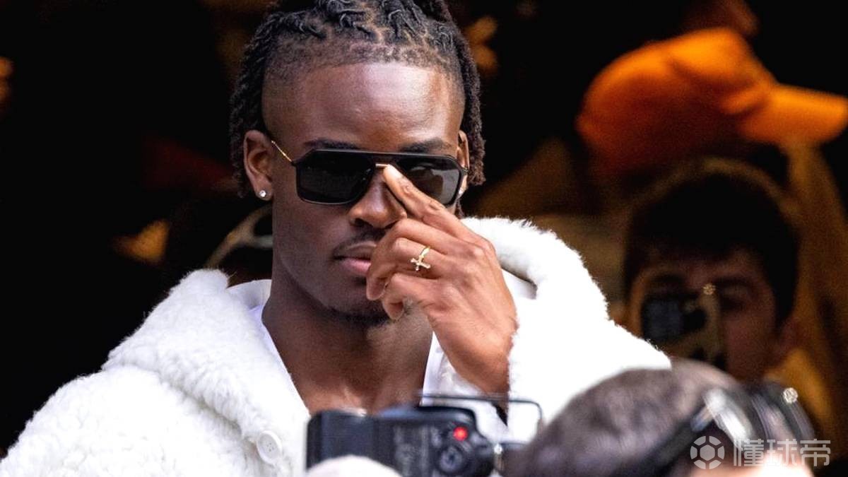 德媒：拜仁在关注国米后卫比塞克，目前还没有展开实质性接触