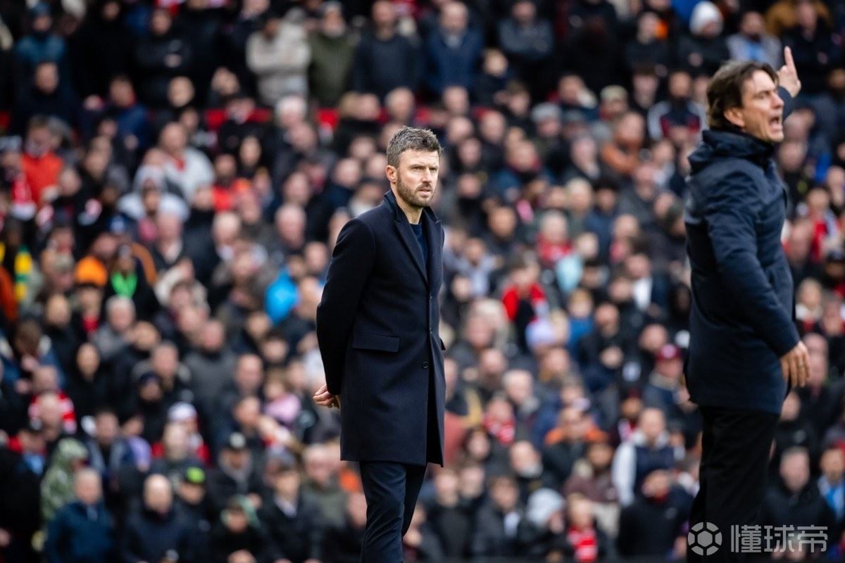 对比明显！卡里克魔鬼赛程4连胜，上任前曼联对后半区3平1负