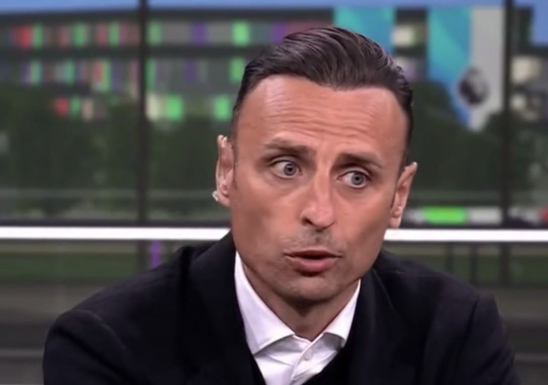 贝巴：我们能看到梅努到底有多优秀，我很高兴他能留在曼联