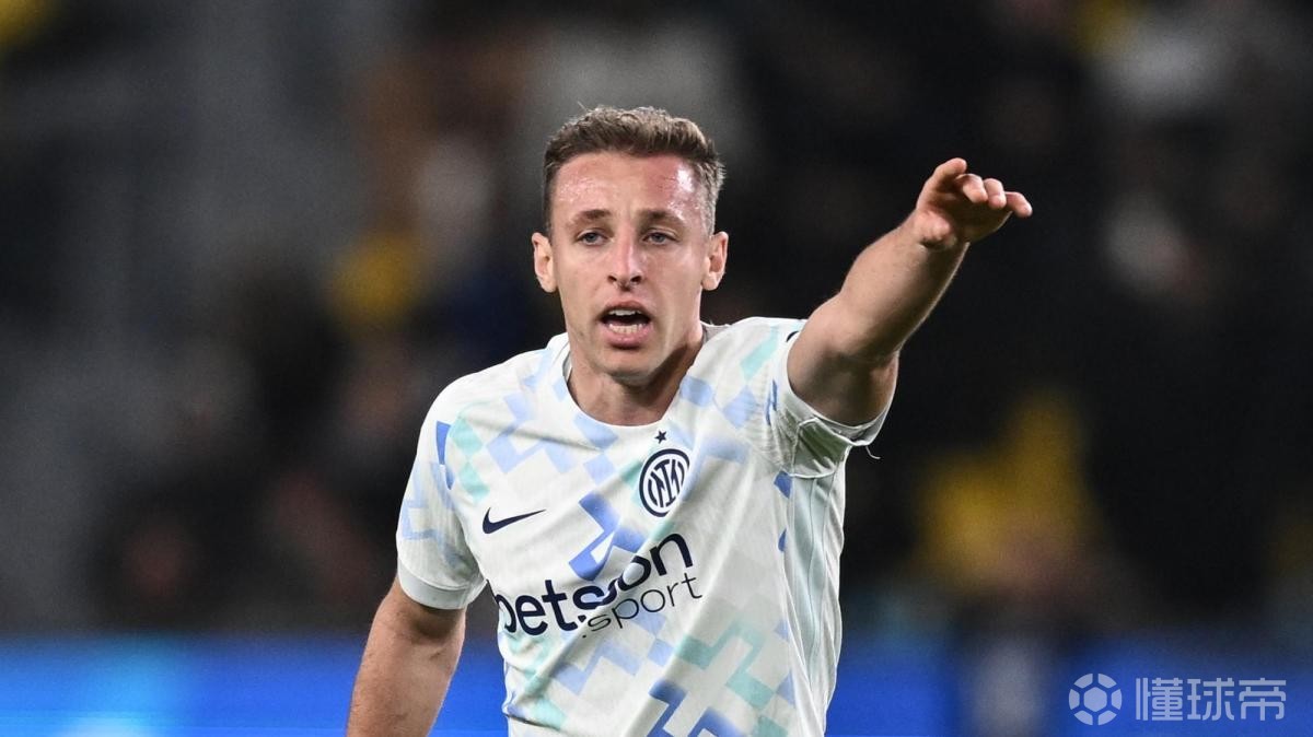 罗体：弗拉泰西冬窗差点离开国米，但如今球队考虑与其续约