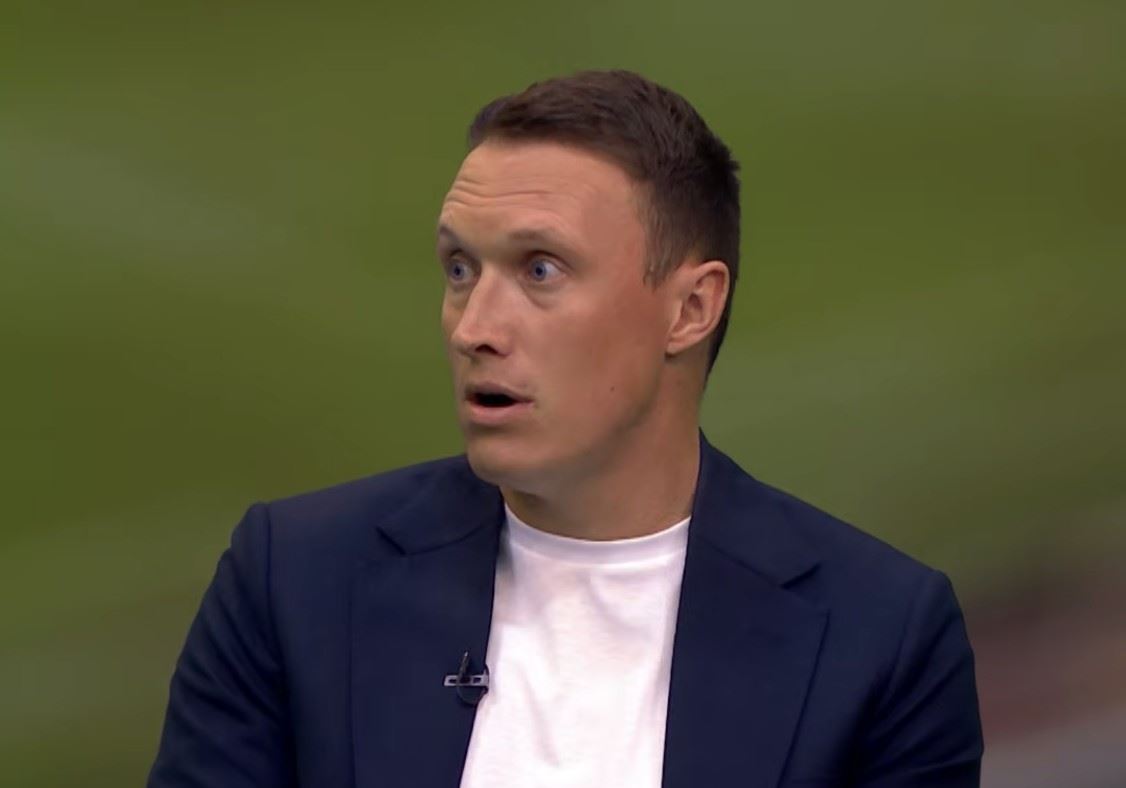 琼斯：图赫尔会带马奎尔和肖踢世界杯， 梅努出场时间不够