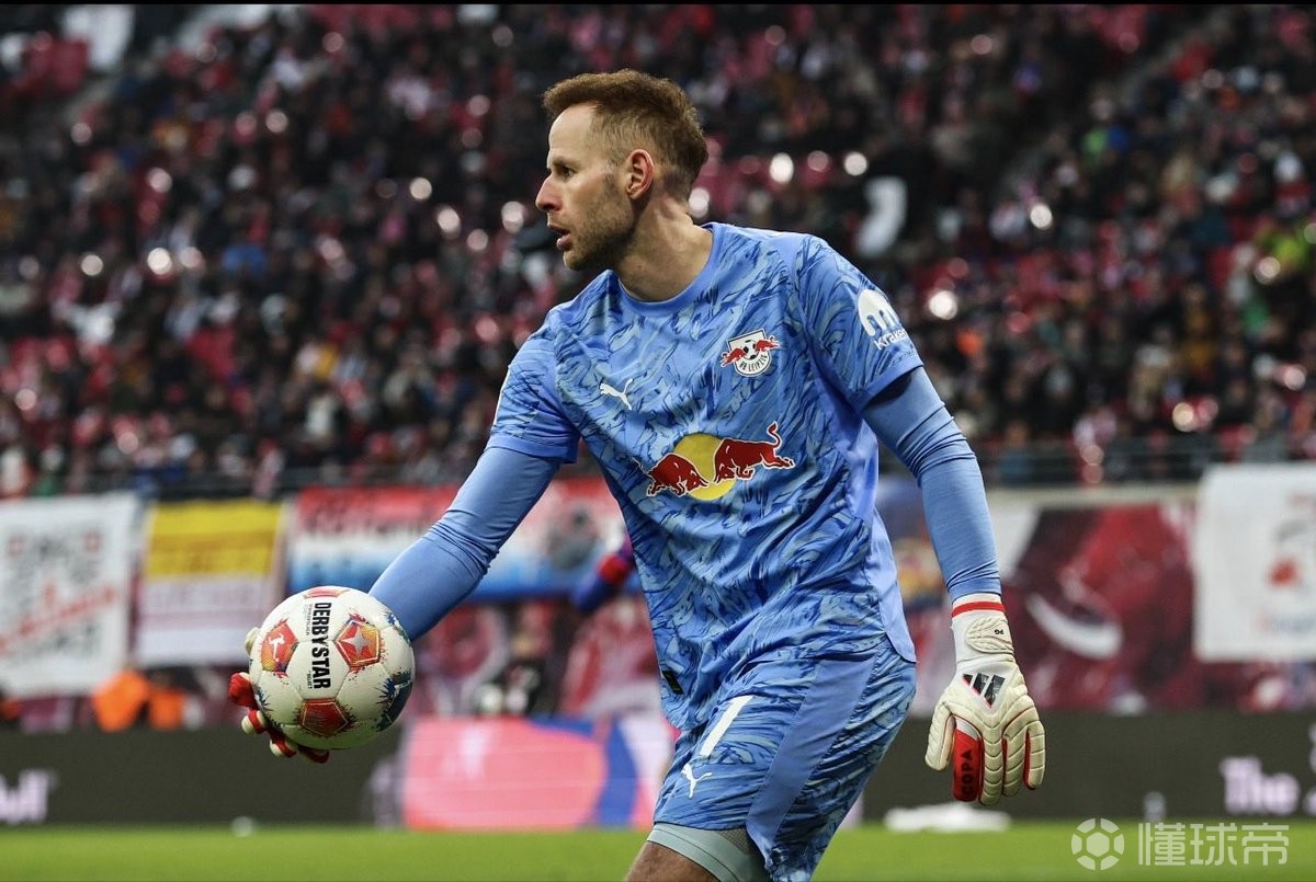 德天空：莱比锡与门将古拉西奇就降薪续约达成协议