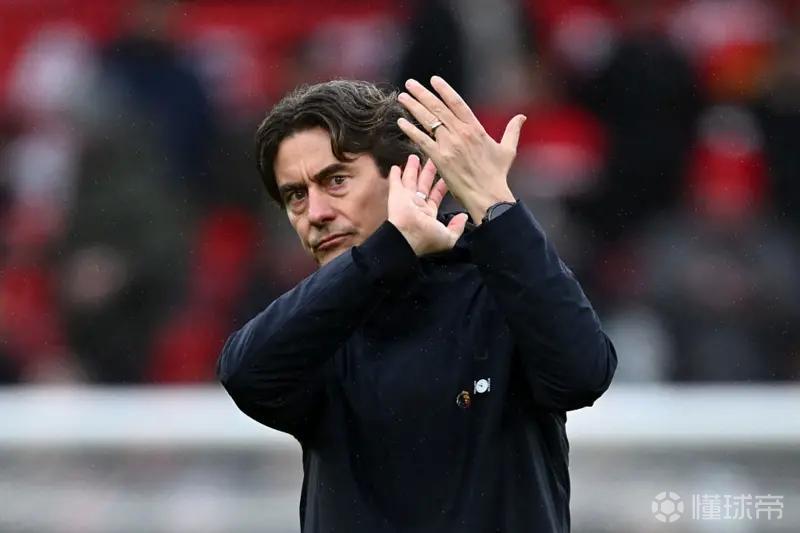 弗兰克：罗梅罗很明显是冲着球去的，他已经向队友们道歉了