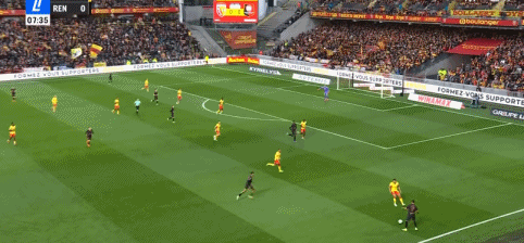 半场战报：朗斯1-1雷恩，勒保罗破门，爱德华扳平比分