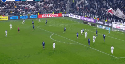 第90+6分钟，卡卢卢头球破门绝平比分，尤文2-2拉齐奥