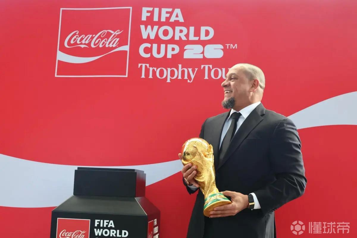 卡洛斯：C罗永远不该停下，我完全相信他能实现1000球里程碑