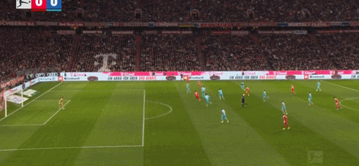 拜仁5-1十人霍村，迪亚斯戴帽+两造点，凯恩两射一传