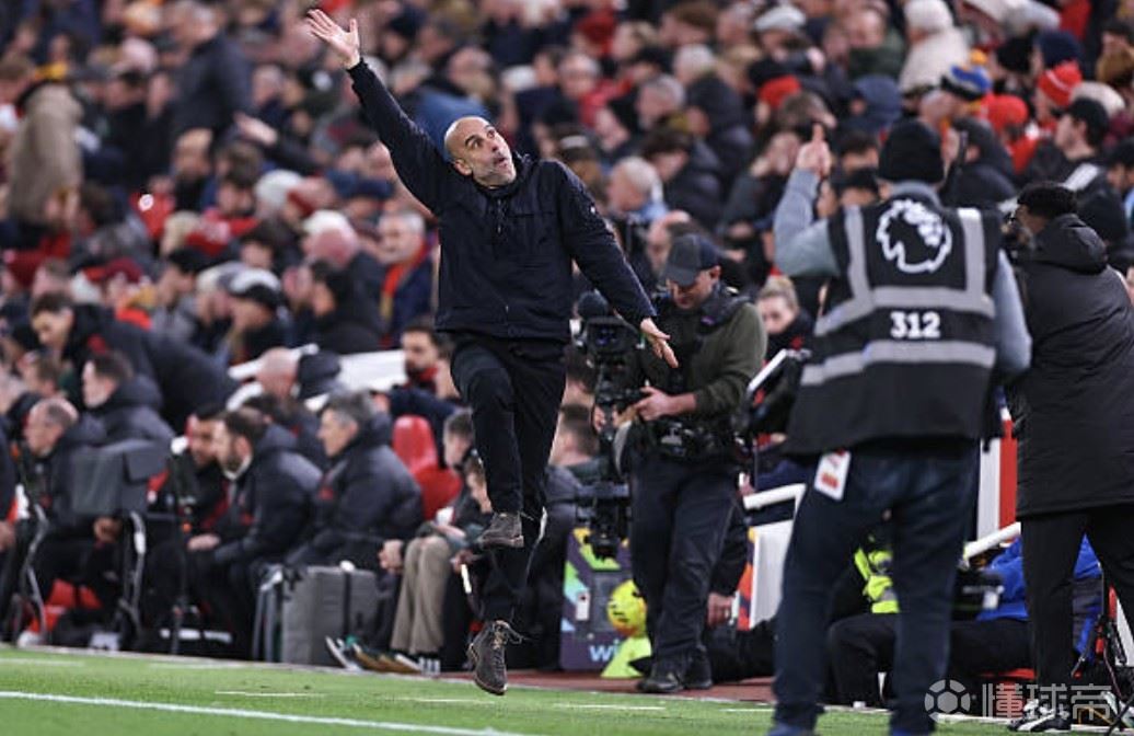 基恩：曼城的胜利对阿森纳是一次打击；先丢一球还能赢很惊人