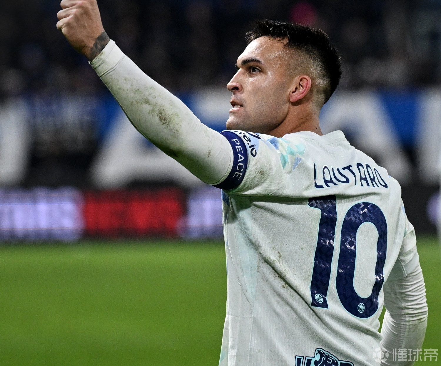 173球，劳塔罗追平博宁塞尼亚并列成为国米队史第三射手