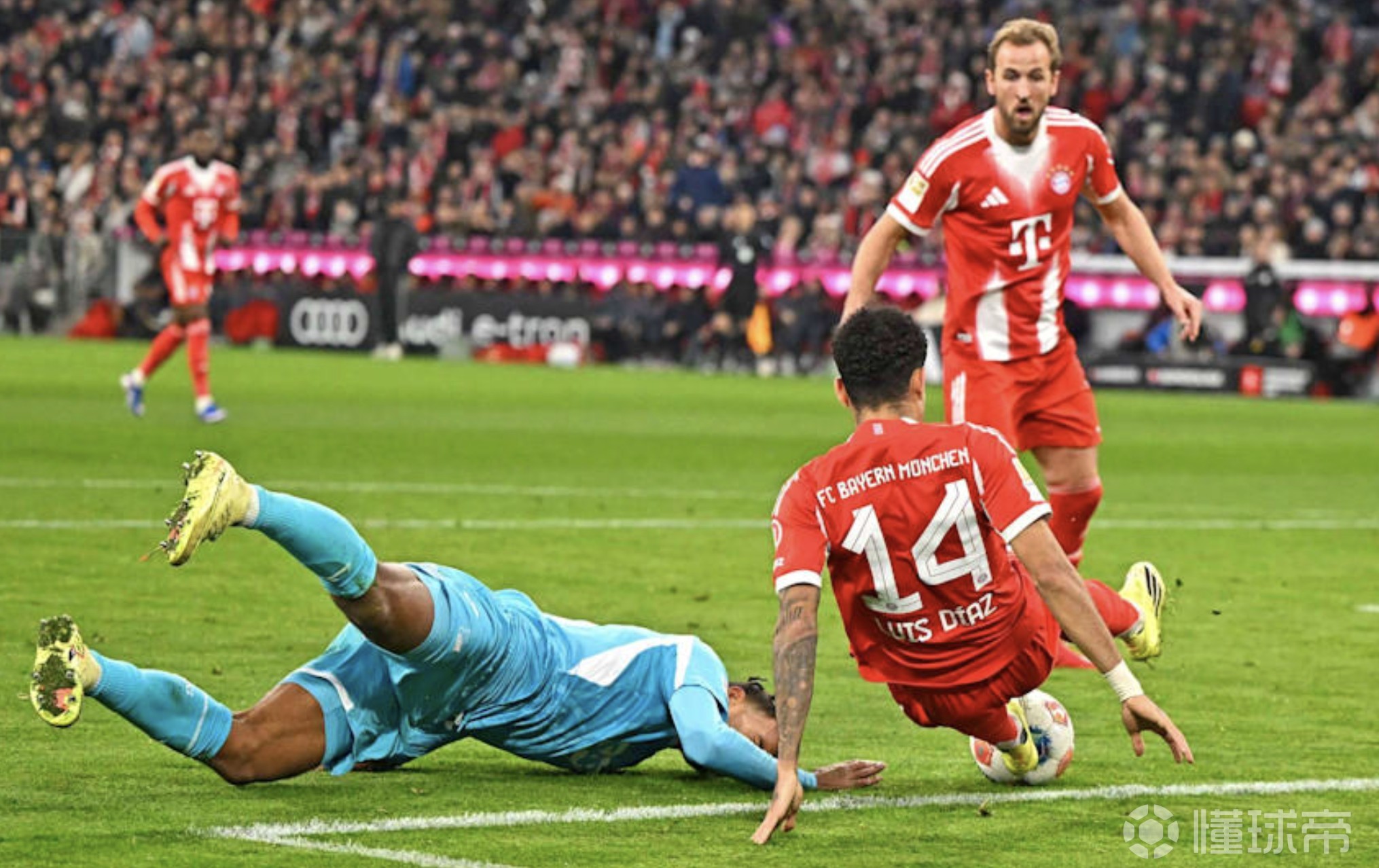 霍芬海姆主帅：拜仁的首个点球是个不需要争论的错误判罚